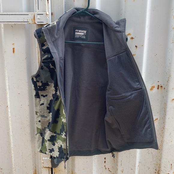 KUIU Guide Vest Men’s M - Picture 4 of 4